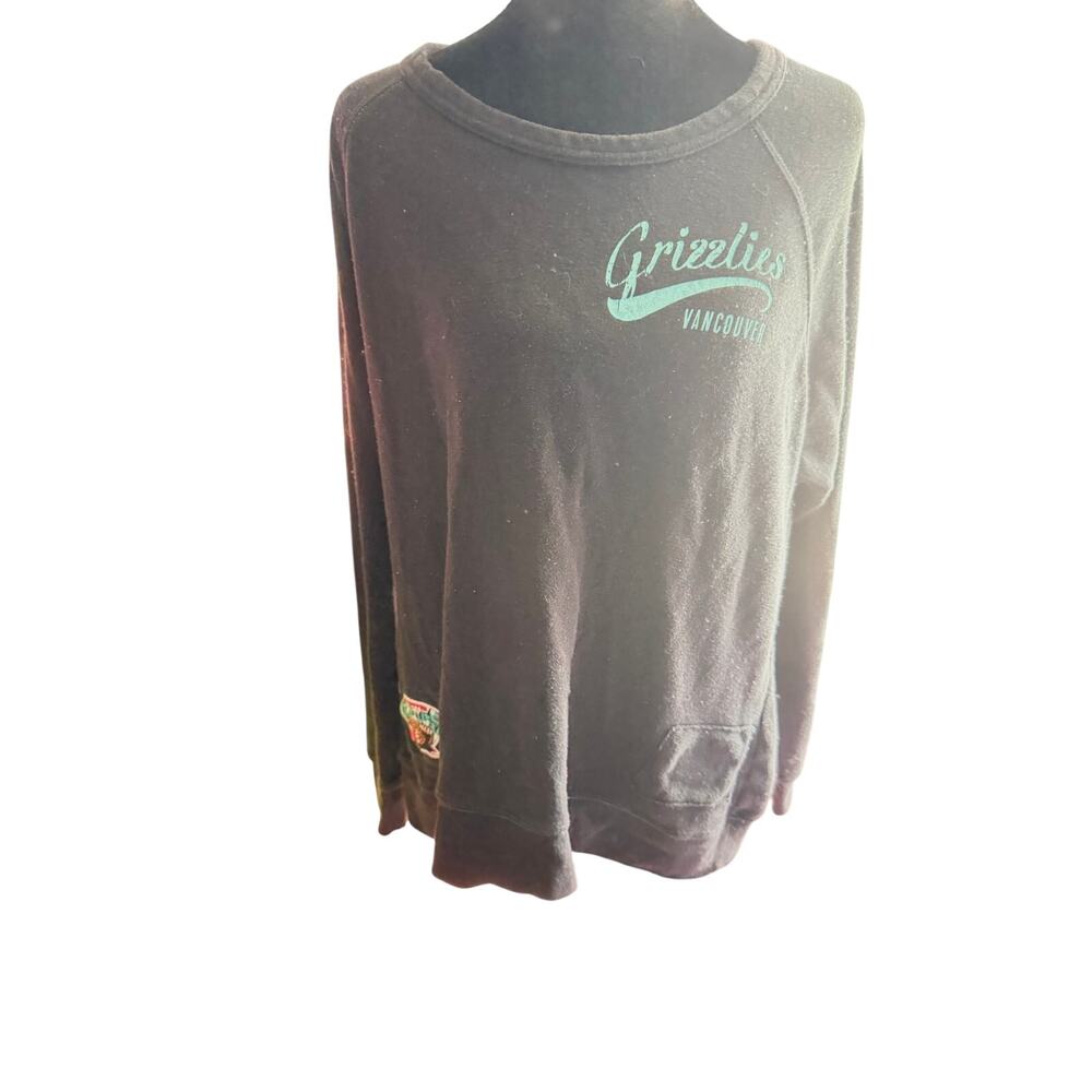 Touch by Alyssa Milano Vancouver Grizzlies Reversible Sweatshirt Pullover Black